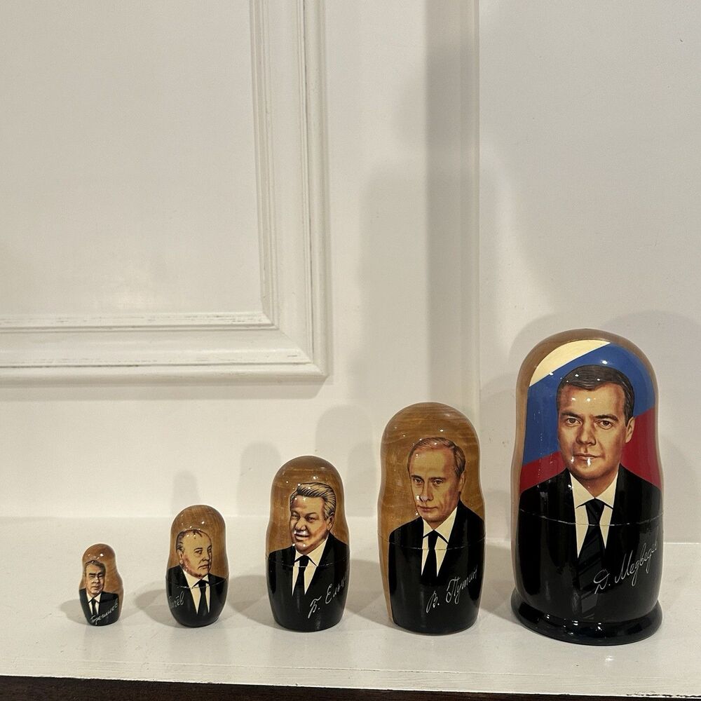 Russian Political Matryoshka Nesting Dolls Set 5pc Hand Painted Putin 7.5”